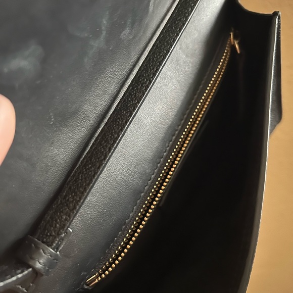 BURBERRY LEATHER CROSSBODY - Picture 4 of 4